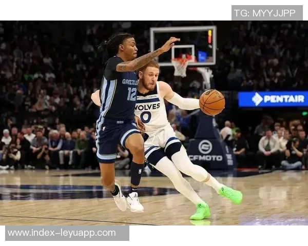 森林狼是否应追求莫兰特华子与莫兰特组合前景分析 森林狼是否应追求莫兰特华子与莫兰特组合前景分析