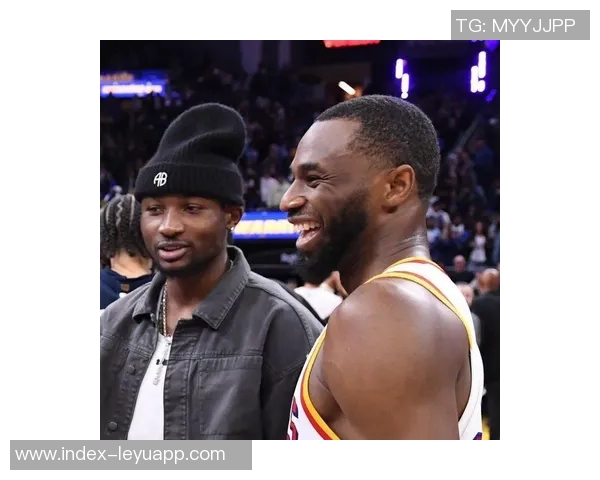 勇士与热火积极探讨维金斯交易可能性引发关注